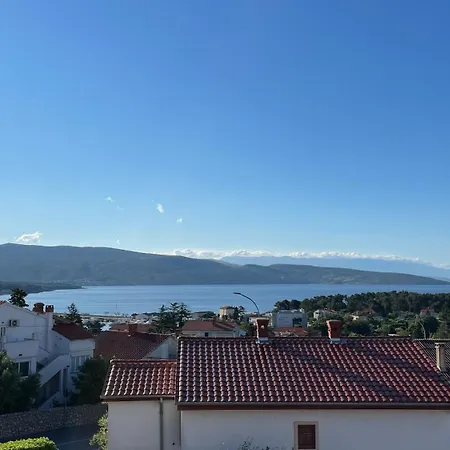 Mit Blick Auf Und Grossem Balkon Krk Town