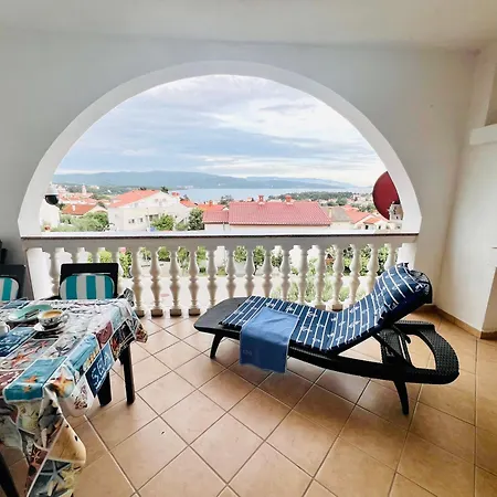 Mit Blick Auf Und Grossem Balkon Krk Town