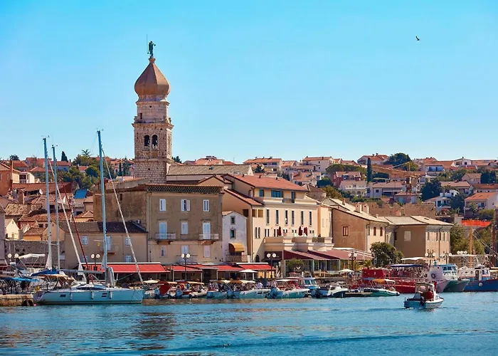 Mit Blick Auf Und Grossem Balkon Apartamento