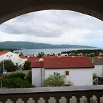 Mit Blick Auf Und Grossem Balkon Krk Town