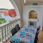 Apartamento Mit Blick Auf Und Grossem Balkon