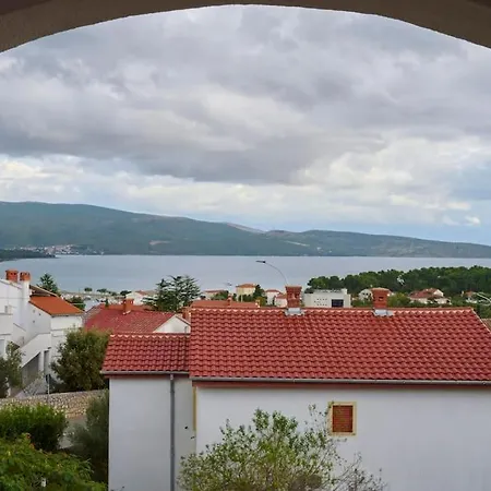 Mit Blick Auf Und Grossem Balkon *