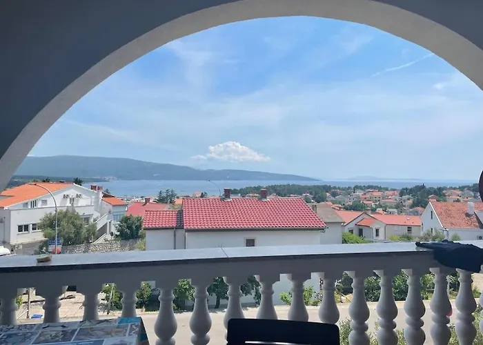 Apartmán Mit Blick Auf Und Grossem Balkon